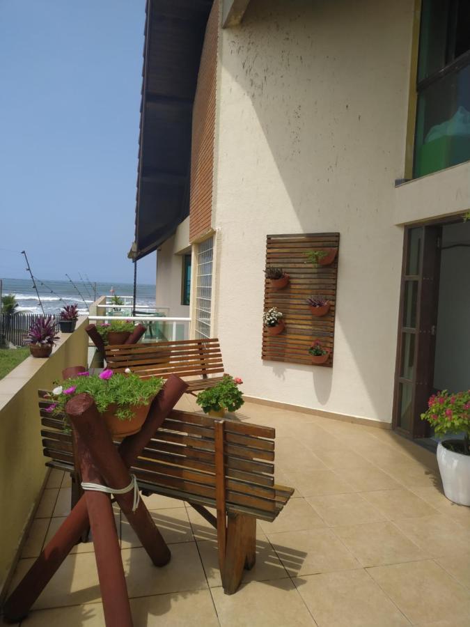 Pousada Elegance Beira Mar Итаньяэн Экстерьер фото